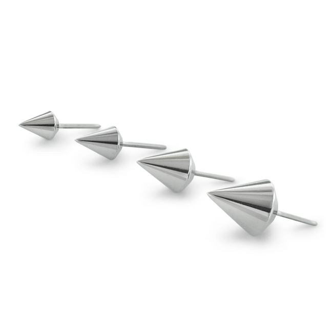 Four sizes of threadless titanium spear shaped decorative ends